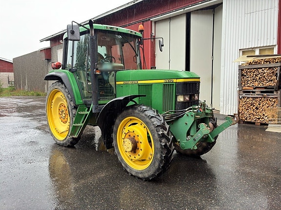 Traktor JOHN DEERE 6610 3 of 6