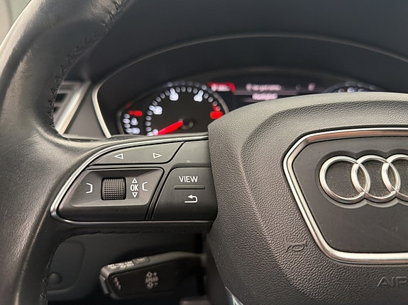Audi Q5 17 of 30