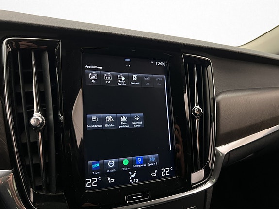 Volvo V90 Cross Country 20 of 30