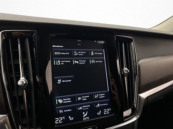 Volvo V90 Cross Country 19 of 30