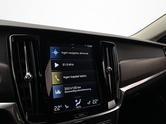 Volvo V90 Cross Country 22 of 30