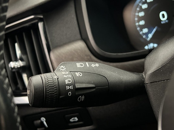 Volvo V90 Cross Country 23 of 30