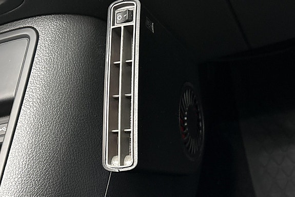 Volkswagen Tiguan 21 of 21
