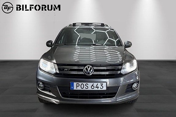 Volkswagen Tiguan 3 of 21