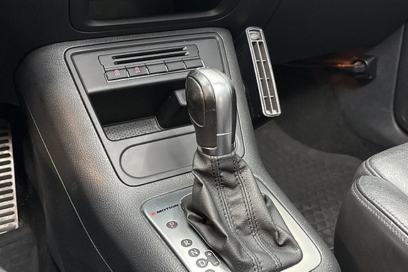 Volkswagen Tiguan 16 of 21