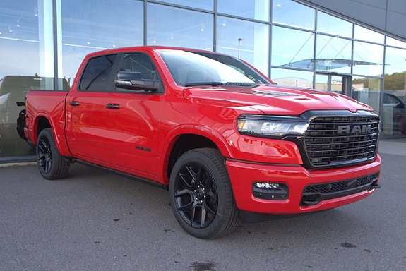 Dodge RAM 1500 3 of 14