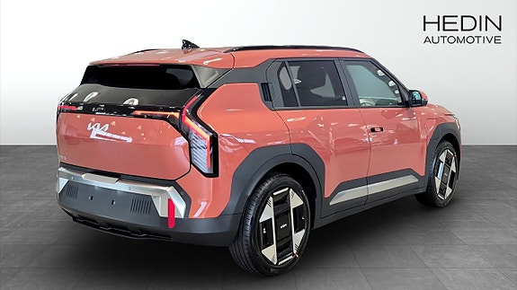 Kia EV3 6 of 12