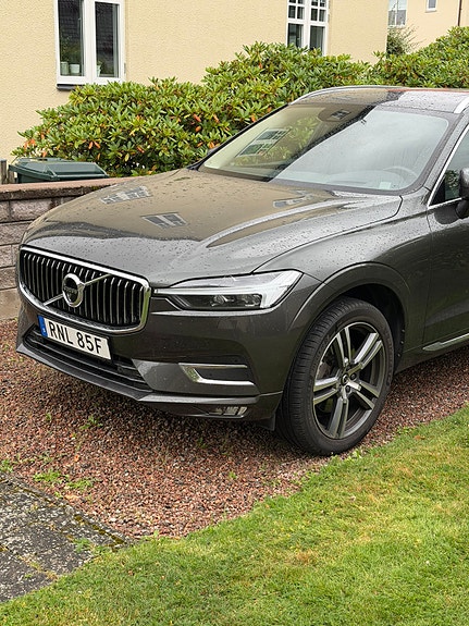 Volvo XC60 2 of 3