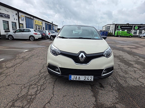 Renault Captur 5 of 10