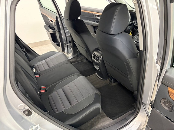 Honda CR-V 15 of 19