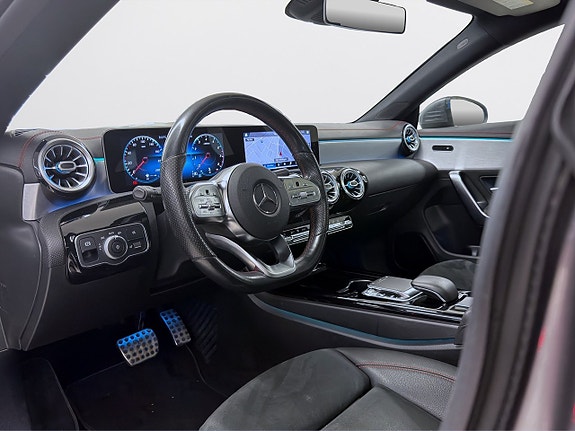 Mercedes-Benz CLA220 14 of 19