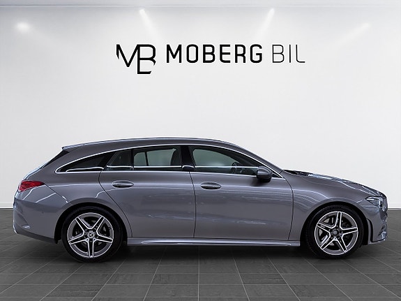 Mercedes-Benz CLA220 4 of 19