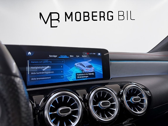 Mercedes-Benz CLA220 18 of 19