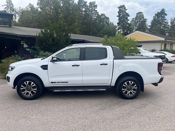 Ford Ranger Wildtrack Pickup 3 of 8