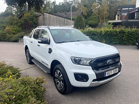 Ford Ranger Wildtrack Pickup 5 of 8