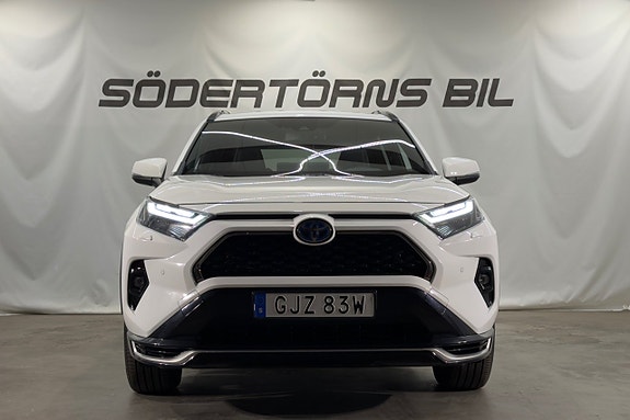 Toyota RAV4 Plug-in Hybrid 5 of 25