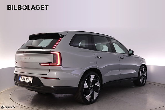 Volvo EX90 3 of 26