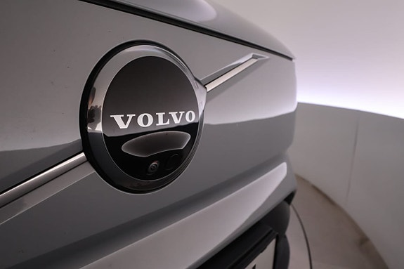 Volvo EX90 24 of 26