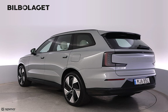 Volvo EX90 4 of 26
