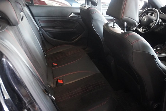Peugeot 308 7 of 7