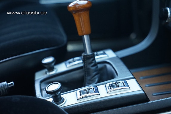 BMW 3.0 CSI 24 of 29