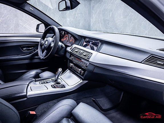 BMW 520 15 of 27