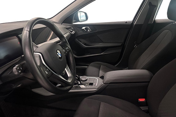 BMW 118i 12 of 18
