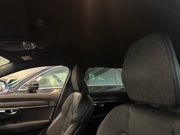 Volvo V90 Cross Country 18 of 18