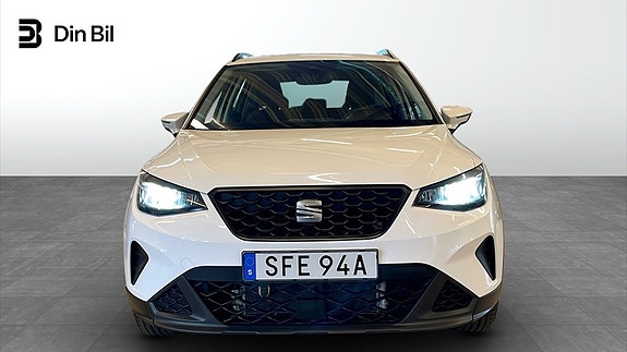 Seat Arona 4 of 12