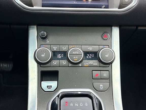 Land Rover Range Rover Evoque 22 of 25