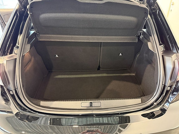 Peugeot 208 14 of 14