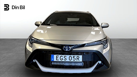 Toyota Corolla 4 of 12