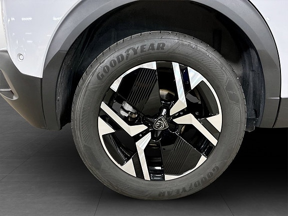 Peugeot 2008 18 of 19