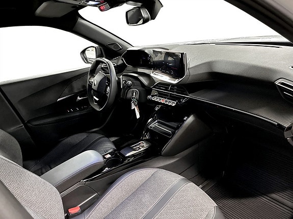 Peugeot 2008 14 of 19