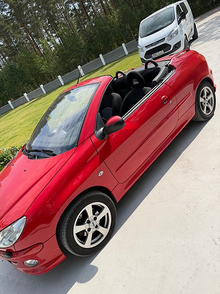 Peugeot 206 CC 3 of 6