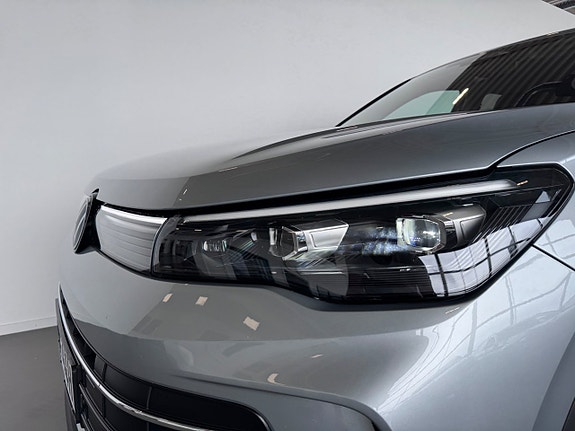 Volkswagen Tiguan 22 of 24