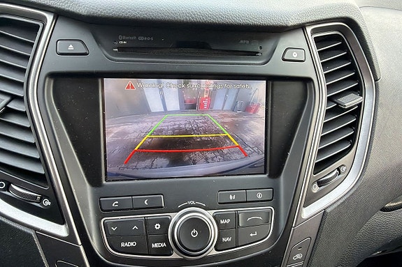 Hyundai Santa Fe 13 of 21