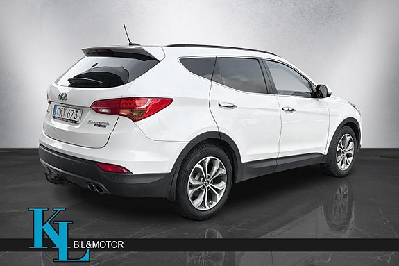 Hyundai Santa Fe 3 of 21