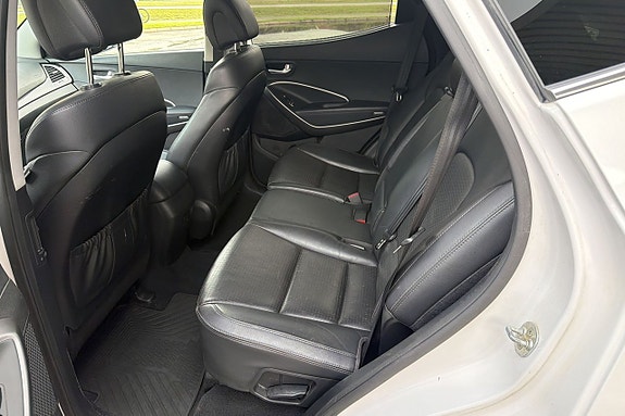 Hyundai Santa Fe 9 of 21