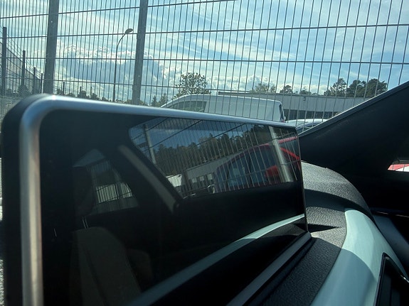 BMW 320d 10 of 17
