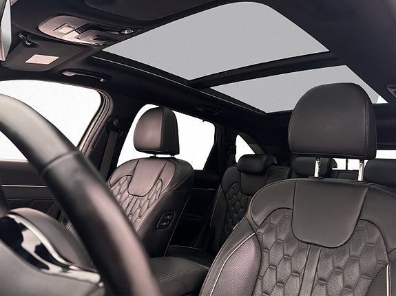 Kia Sorento 13 of 30