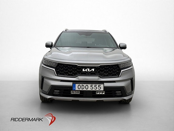 Kia Sorento 2 of 30