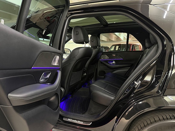 Mercedes-Benz GLE350 de 16 of 28