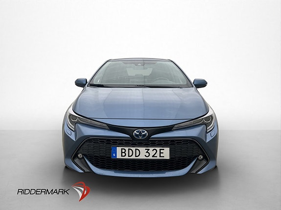 Toyota Corolla 2 of 28