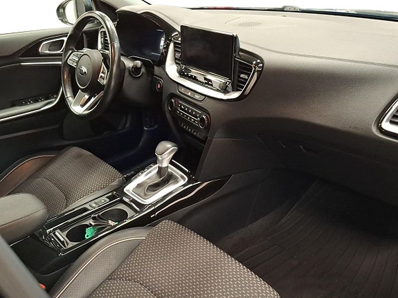 Kia XCeed 13 of 24