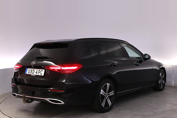 Mercedes-Benz C300 5 of 27