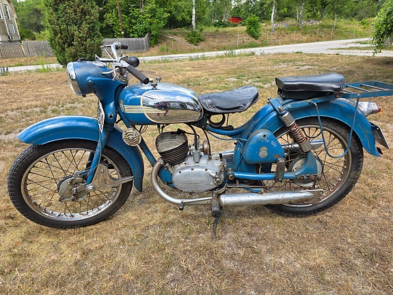Husqvarna 281 2 of 4