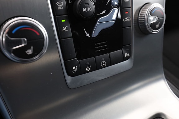 Volvo V60 Cross Country 26 of 30