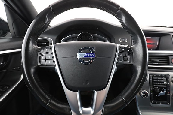 Volvo V60 Cross Country 19 of 30