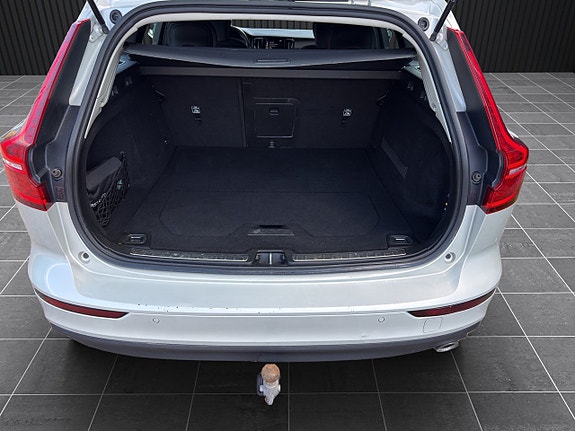 Volvo V60 9 of 20